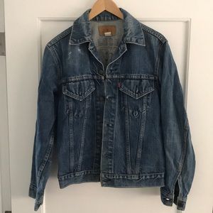 Levi’s denim jacket